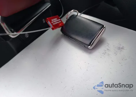 2019 Mazda Mazda3 Premium Package из США, поврежденный, VIN JM1BPANM3K1140563